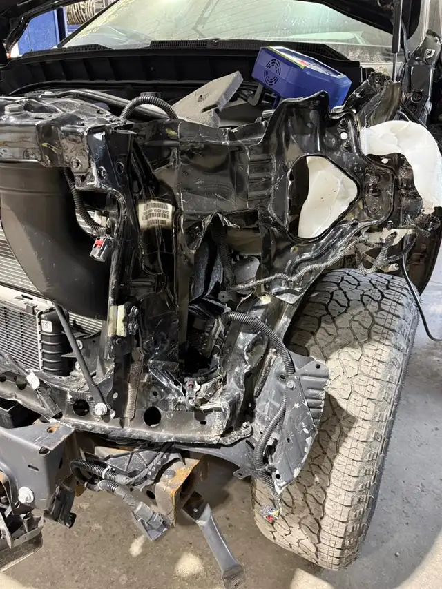 Chevrolet Silverado 1500 RST, Z71, TURBO DIESEL, CREWCAB, BTE 5' - Photo 57