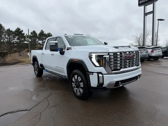 2026 GMC Sierra 2500HD Denali - Leather Seats - $859 B/W - Photo 3