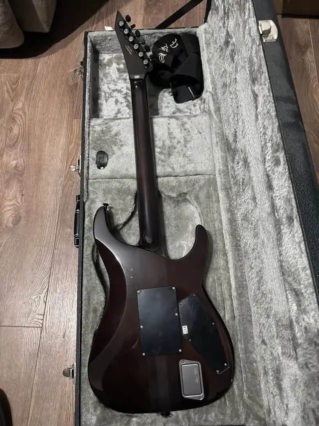 ESP E2 M2 See Through black gauchère lefty - Photo 2