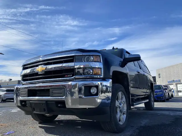 2018 Chevrolet Silverado 2500HD LTZ - Photo 9