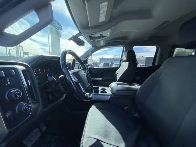 2018 Chevrolet Silverado 2500HD LTZ - Photo 17