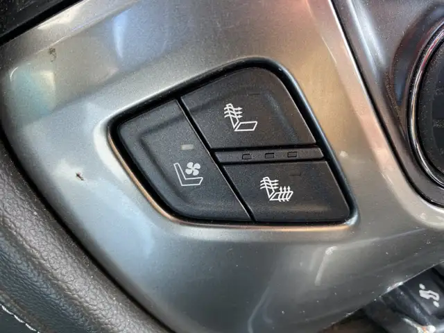 2018 Chevrolet Silverado 2500HD LTZ - Photo 24