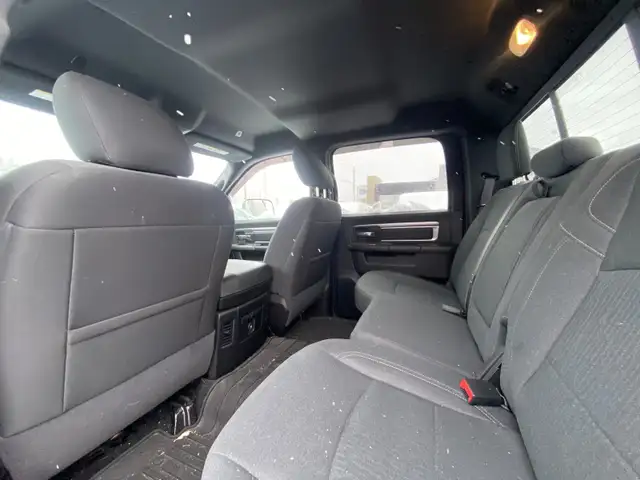 2021 Ram 1500 Classic Warlock - Photo 13