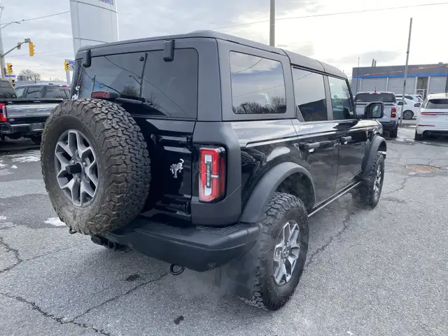 2024 Ford Bronco Badlands - Photo 3