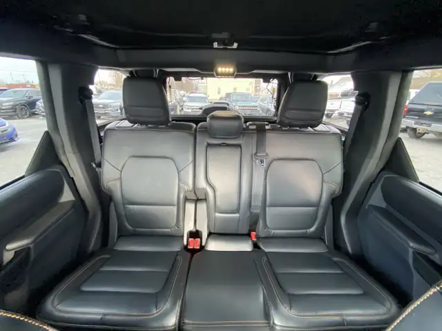 2024 Ford Bronco Badlands - Photo 19