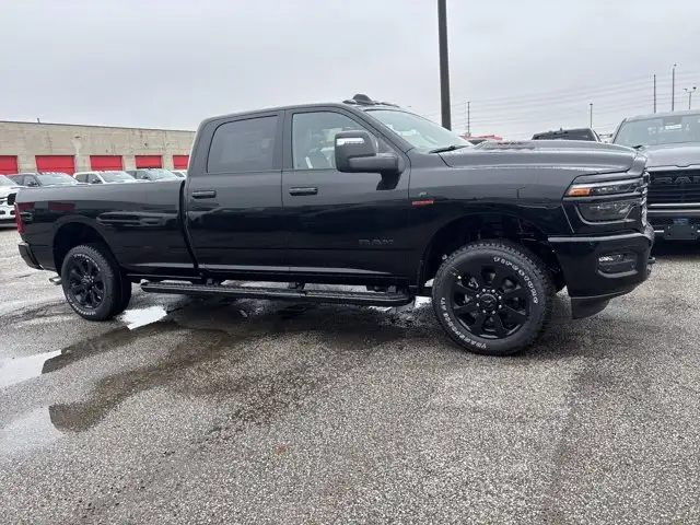 2026 Ram 3500 Laramie - Photo 4