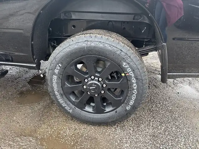 2026 Ram 3500 Laramie - Photo 8