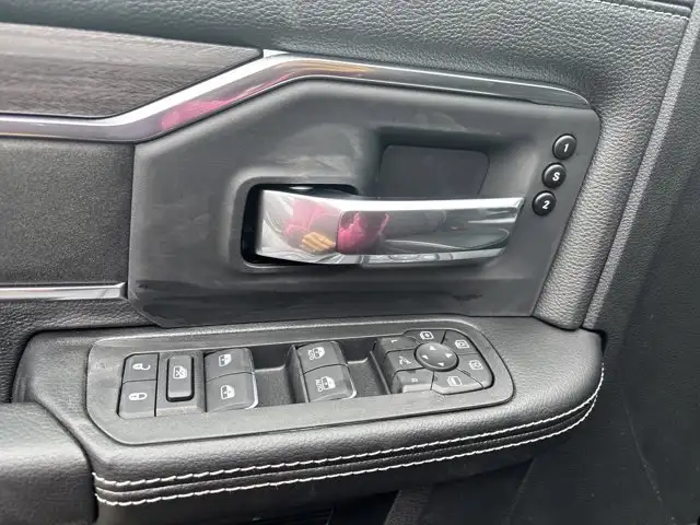 2026 Ram 3500 Laramie - Photo 14