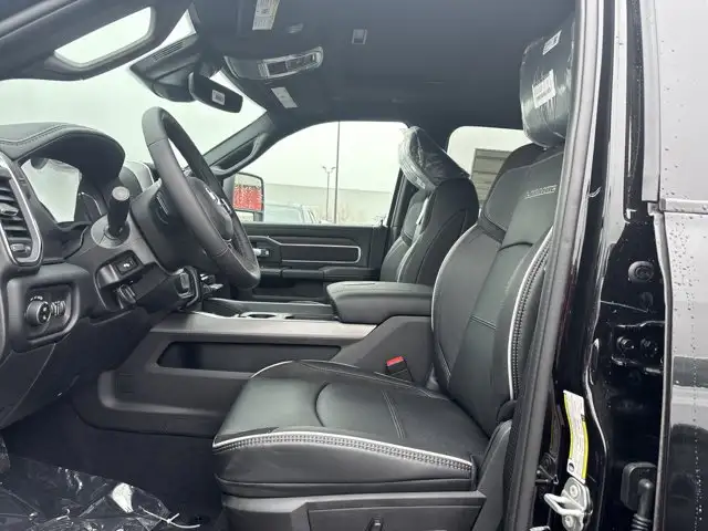 2026 Ram 3500 Laramie - Photo 15
