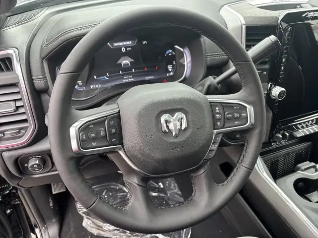 2026 Ram 3500 Laramie - Photo 17