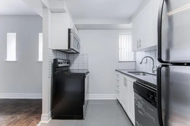 1 Bedroom Apartment for Rent - 77 Wellesley Street East