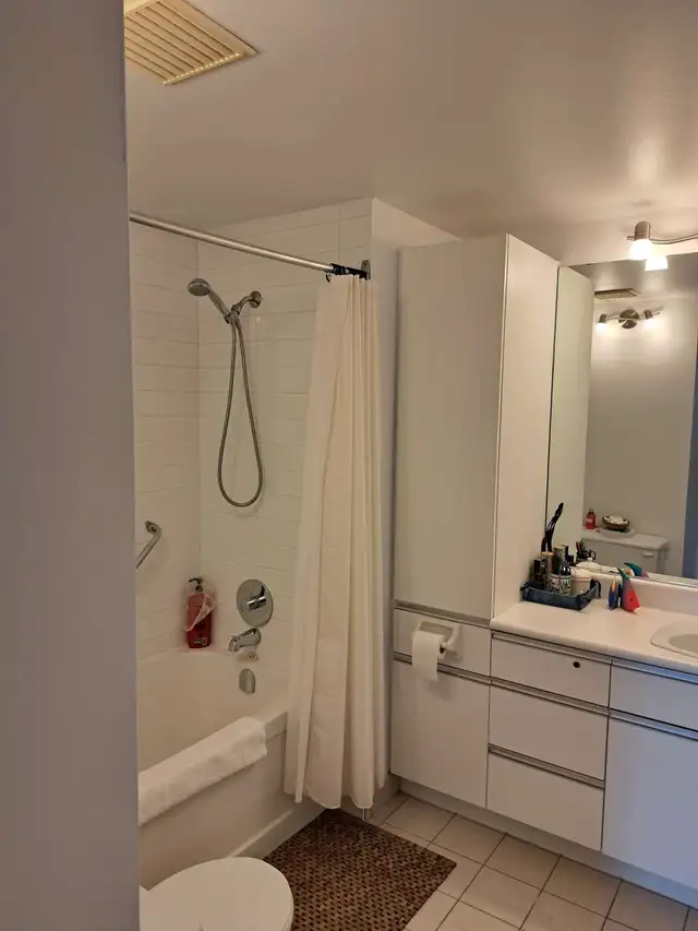 4 1/2 à louer dans le secteur Haute-Ville - Photo 9