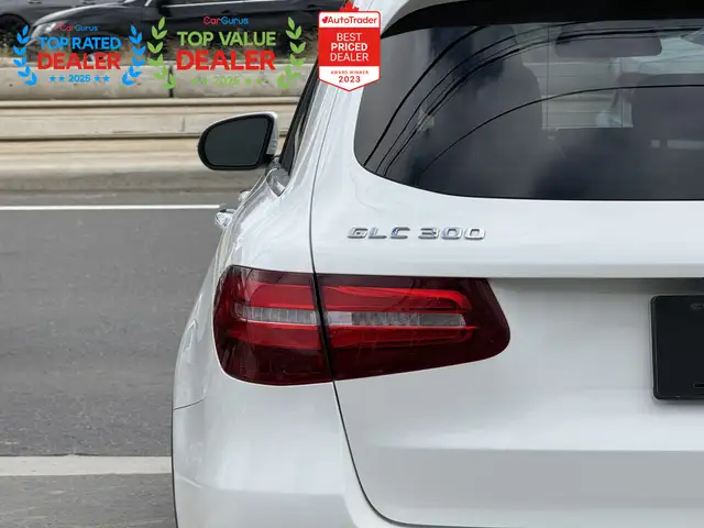 2018 Mercedes-Benz GLC-Class //AMG PKG | PANO | 360 CAMERA | LOA - Photo 14