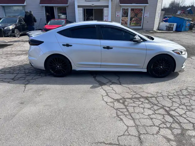 2018 Hyundai Elantra Sport - Photo 6