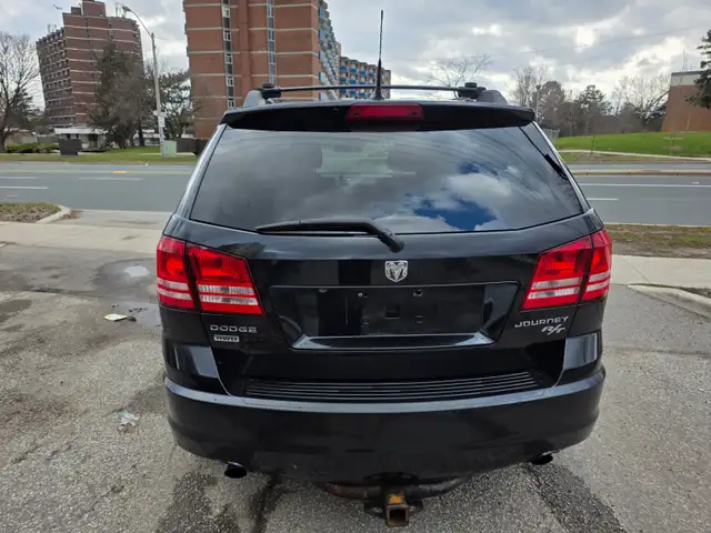 2010 Dodge Journey AWD 4dr R/T - Photo 3