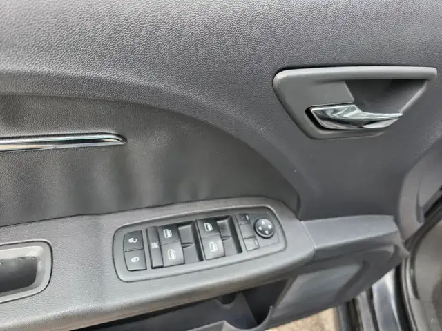 2010 Dodge Journey AWD 4dr R/T - Photo 15