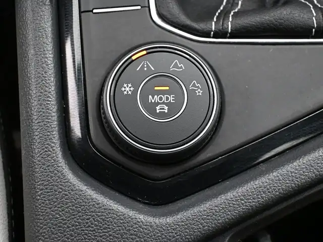 2025 Volkswagen Taos COMFORTLINE 4MOTION LOW MILEAGE! HEATED SEA - Photo 11