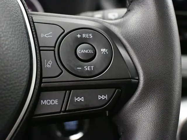 2025 Toyota RAV4 XLE AWD | HEATED SEATS | SUNROOF & MORE! - Photo 16