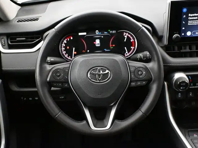 2025 Toyota RAV4 XLE AWD | HEATED SEATS | SUNROOF & MORE! - Photo 23