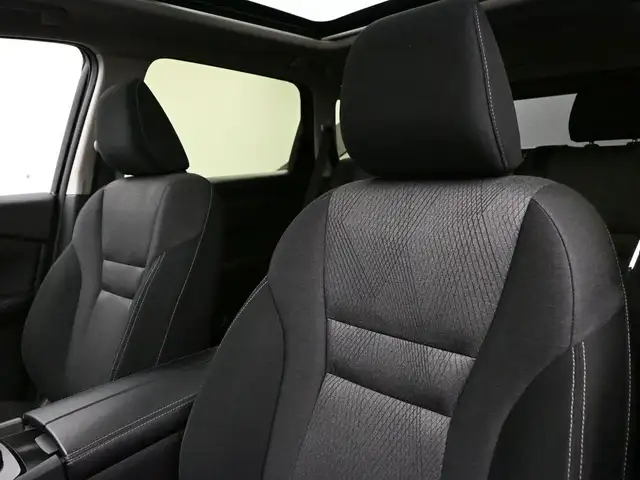 2025 Nissan Rogue SV MOONROOF AWD HEATED SEATS, HEATED STEERING - Photo 7