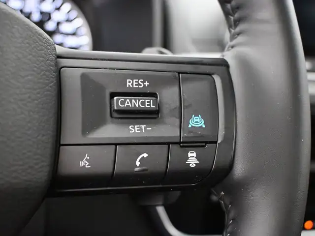 2025 Nissan Rogue SV MOONROOF AWD HEATED SEATS, HEATED STEERING - Photo 17