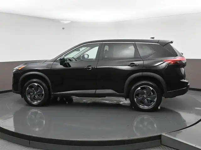 2025 Nissan Rogue SV MOONROOF AWD HEATED SEATS, HEATED STEERING - Photo 32