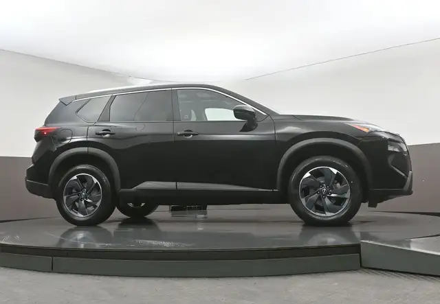 2025 Nissan Rogue SV MOONROOF AWD HEATED SEATS, HEATED STEERING - Photo 38