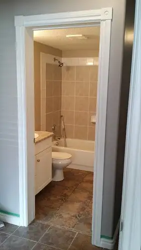 2 Bedroom Condo! In-Suite Laundry! Storage! - Photo 6