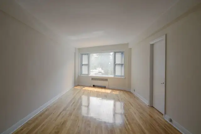 2 bedroom apartment near Atwater metro - ID 3061 - Photo 2