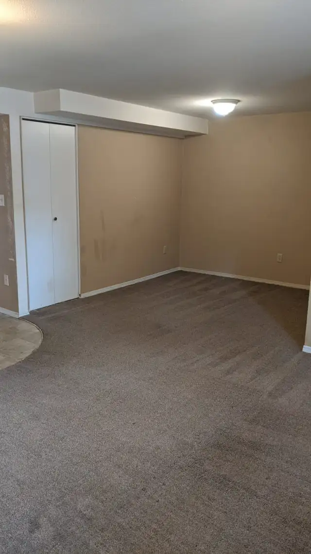 2 Bedroom Basement Suite! - Photo 13