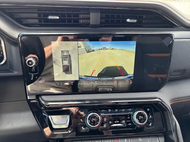 2026 GMC Sierra 1500 - Photo 17