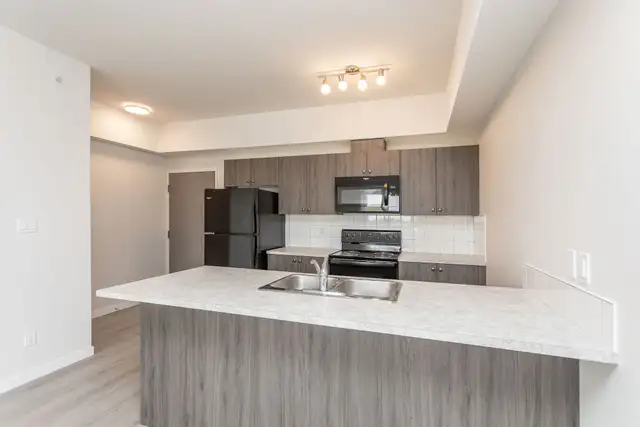 1 Bedroom Suite - $699 Security Deposit Promo - Photo 3