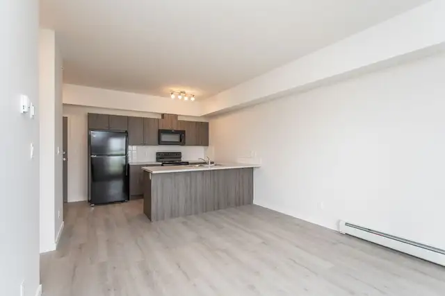 1 Bedroom Suite - $699 Security Deposit Promo - Photo 4