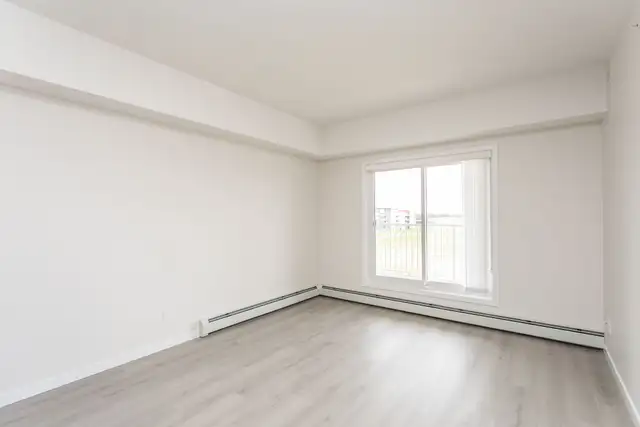 1 Bedroom Suite - $699 Security Deposit Promo - Photo 7