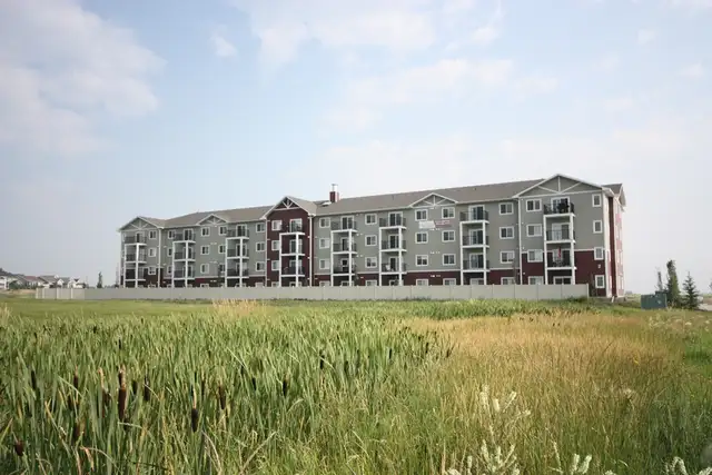 1 Bedroom Trilogy Apartments - Lacombe - $699 Security Deposit - Photo 2