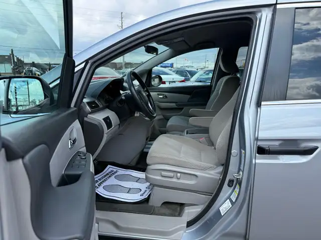 2016 Honda Odyssey 4dr Wgn SE |ACCIDENT FREE|8PASSENGERS|CERTIFI - Photo 16
