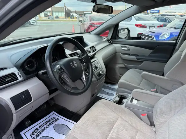 2016 Honda Odyssey 4dr Wgn SE |ACCIDENT FREE|8PASSENGERS|CERTIFI - Photo 17