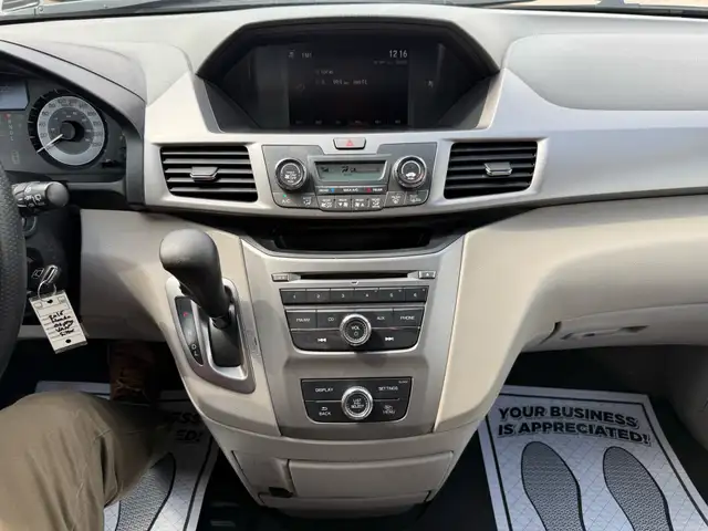 2016 Honda Odyssey 4dr Wgn SE |ACCIDENT FREE|8PASSENGERS|CERTIFI - Photo 24