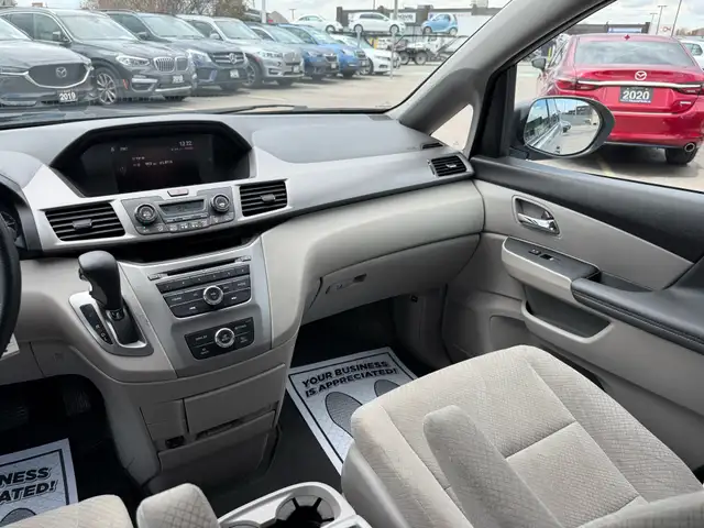 2016 Honda Odyssey 4dr Wgn SE |ACCIDENT FREE|8PASSENGERS|CERTIFI - Photo 33
