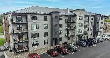 405-20 Patience Ln, 2Beds TOP FLOOR w/balcony!  Avail July 1