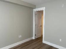 405-20 Patience Ln, 2Beds TOP FLOOR w/balcony!  Avail July 1 - Photo 10