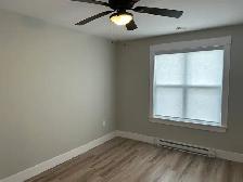 405-20 Patience Ln, 2Beds TOP FLOOR w/balcony!  Avail July 1 - Photo 11