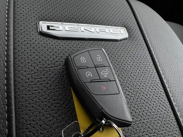 2026 GMC Sierra 2500HD Denali- Snow Plow Prep/Camper Pkg - Photo 49