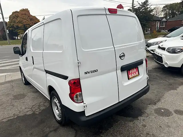 2018 Nissan NV200 Compact Cargo I4 S - Photo 5