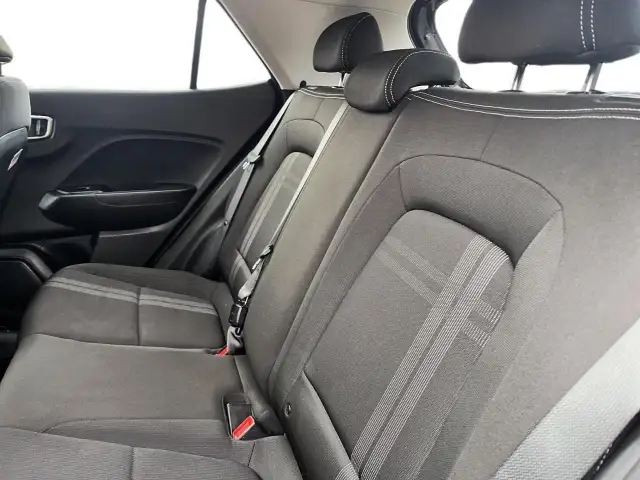 2023 Hyundai Venue Preferred Preferred | Heated Seats & Wheel... - Photo 11