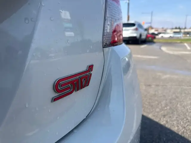 2016 Subaru WRX STI Sport-tech Package RARE STI! - Photo 9