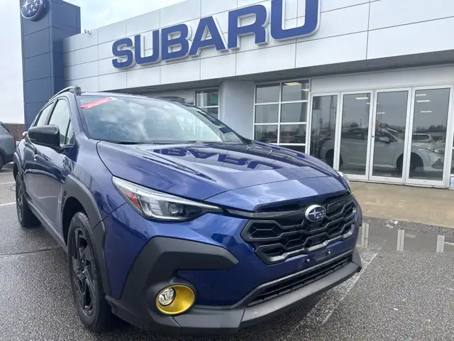 2024 Subaru Crosstrek Onyx Onyx, Off Lease - Photo 2
