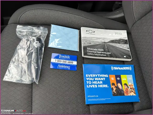 2023 Chevrolet Silverado 1500 LT Z71 V8 Crew Cab 4X4-Tow PKG-Lan - Photo 42