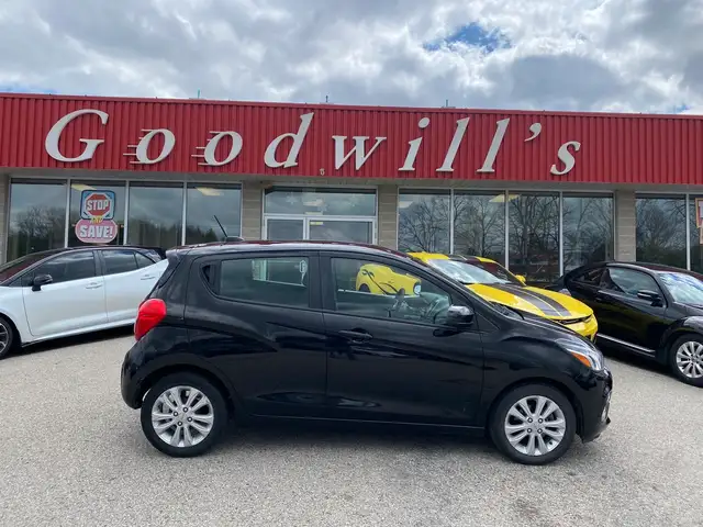 2018 Chevrolet Spark LT, AUTO, CLEAN CARFAX, BACK UP CAMERA!