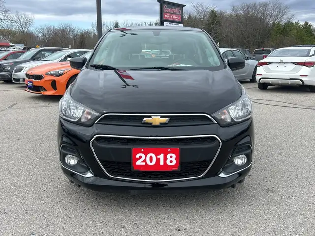 2018 Chevrolet Spark LT, AUTO, CLEAN CARFAX, BACK UP CAMERA! - Photo 10